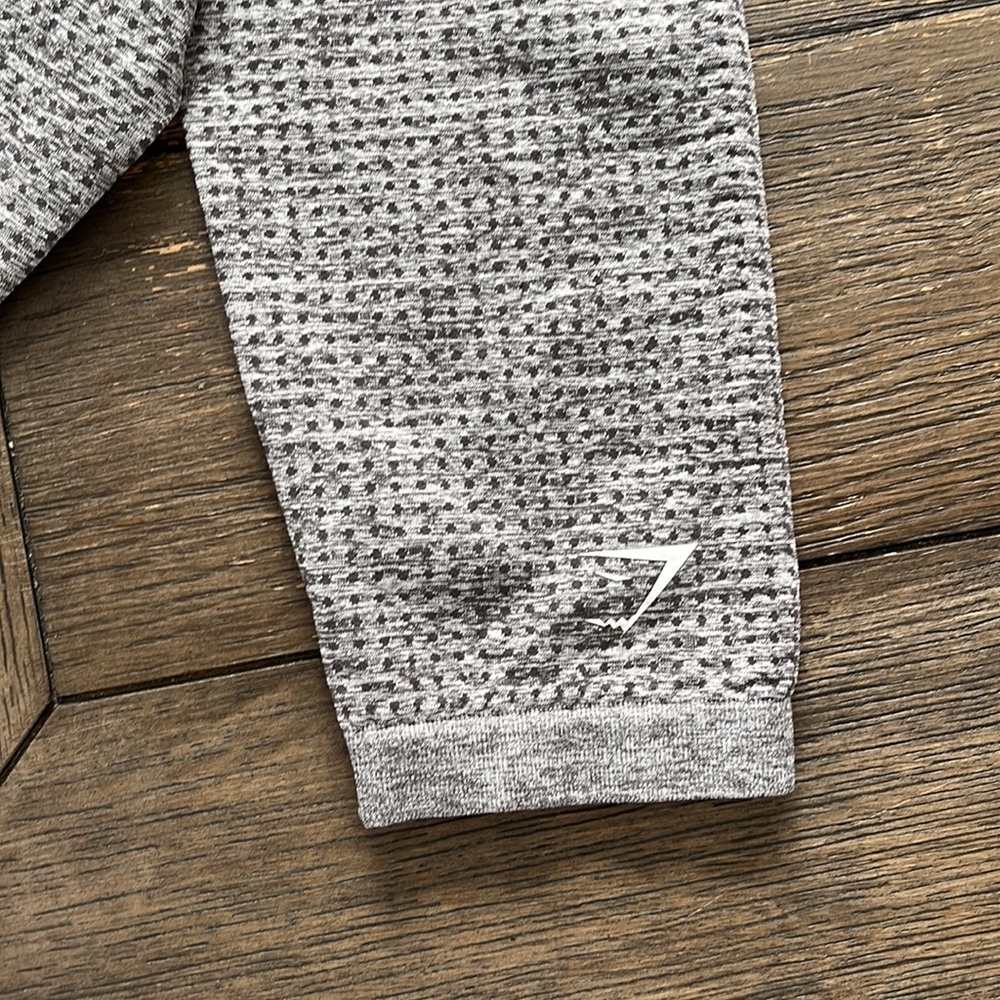 ✨SOLD✨Gray Highwaisted Gym Shark Vital Seamless Leggings - Picture 6 of 12